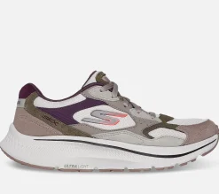 GO RUN Consistent 2.0 - Retro Stride