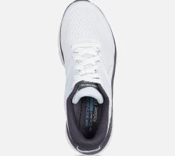 Relaxed Fit: D'Lux Walker 2.0 - Active Pace