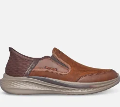 Relaxed Fit: Slip-ins: Slade Cooper